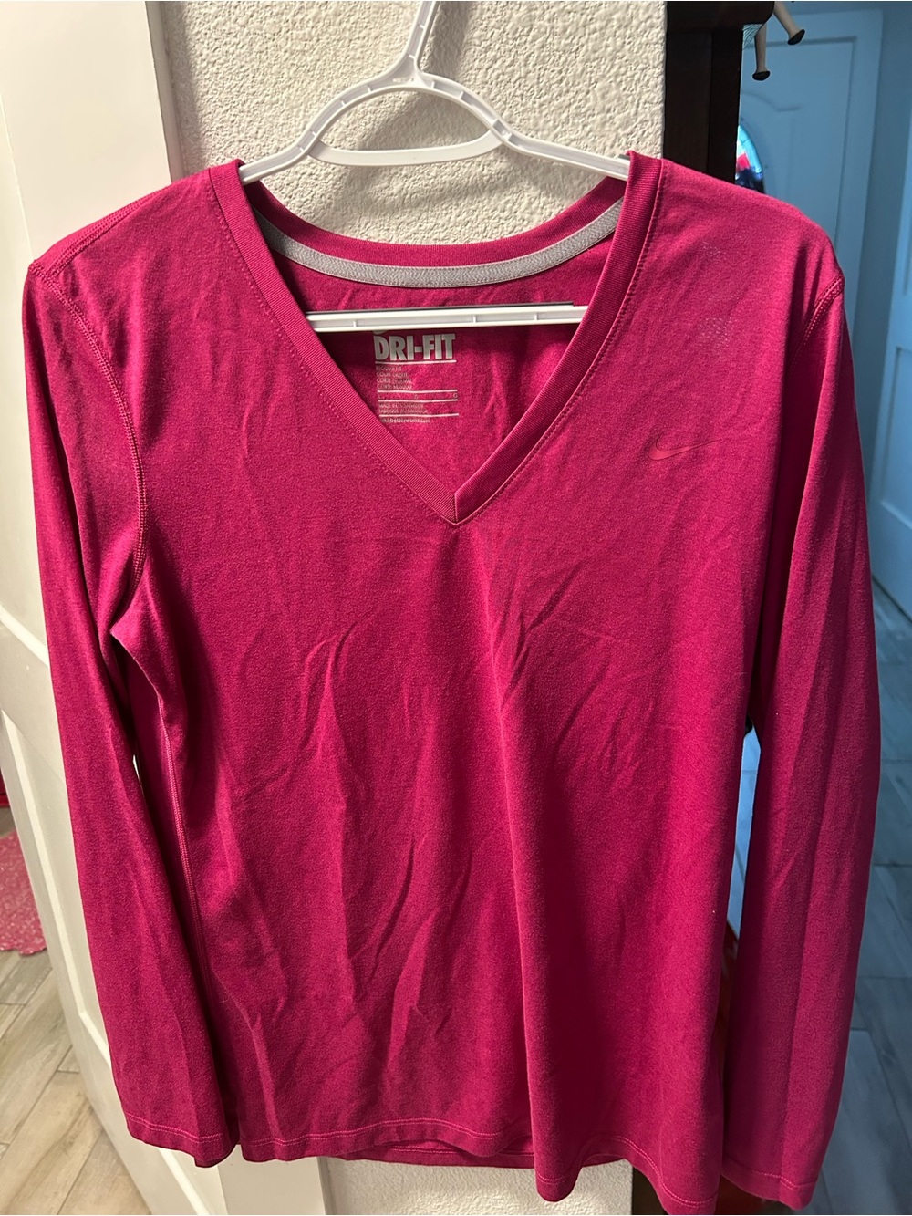 Nike Dri-FIT Long-Sleeve V-Neck Top - Fuchsia